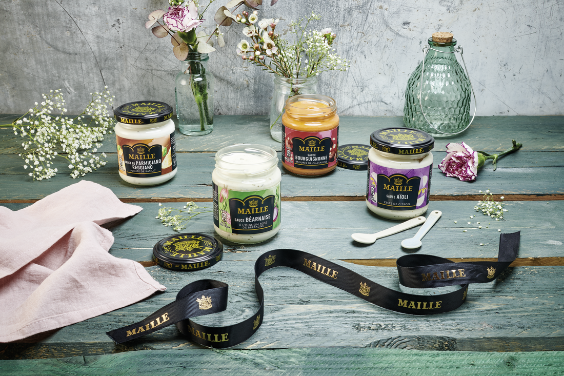 maille-pot-sauce-vert-sapin-digoin-pour-moutarde-la-pompe image 5